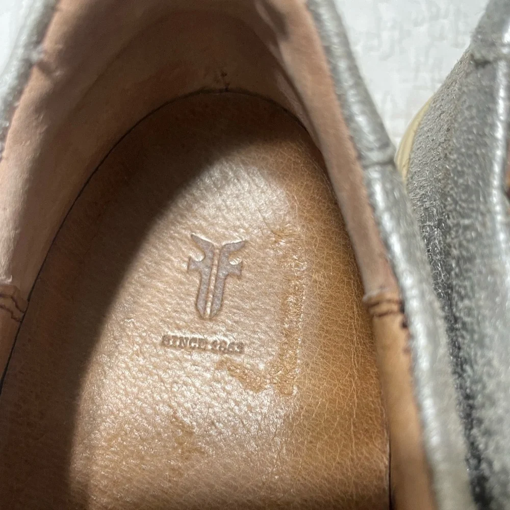Frye excellent used